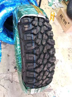 235/75r15 ROADCRUZA TYRES. CONFIDENCE IN EVERY MILE image 3