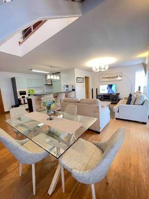 Serviced 2 Bed Apartment with En Suite in Kilimani image 1