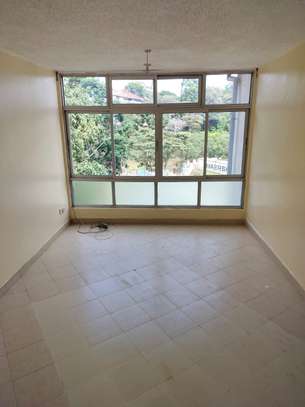 3 Bed Apartment with En Suite at City Park Avenue image 20