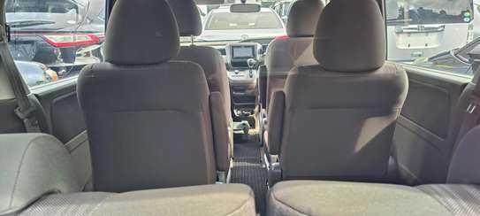 Honda Freed Non hybrid Grey 2018 image 9