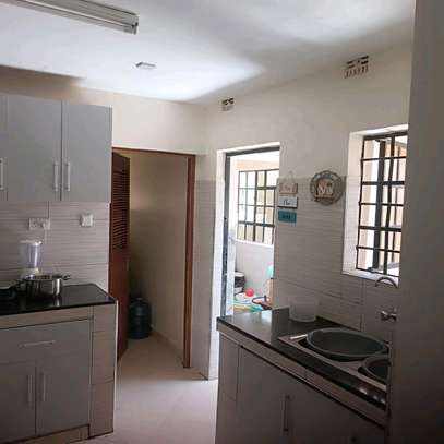 4-bedroom modern bungalow image 7