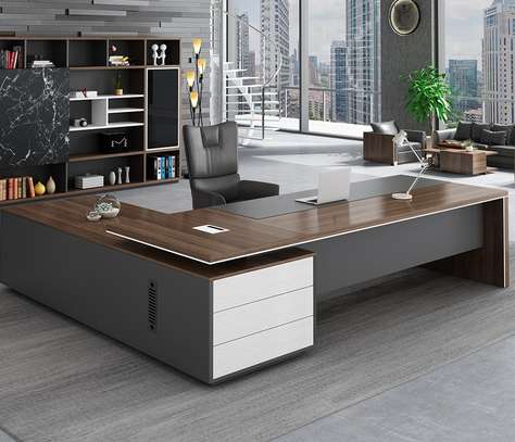 Office Desk: Elegant Wood Finish L-Desk – 1800MM image 1