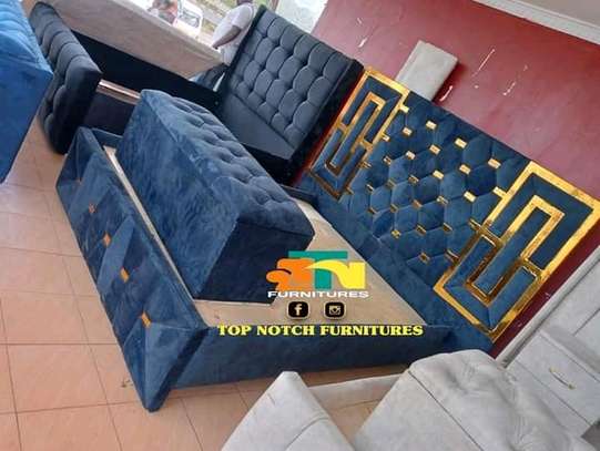 Stylish super crafted kingsize bed image 1