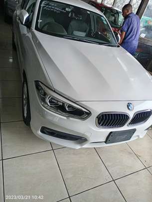 BMW 118i pearl image 7