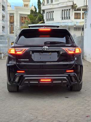 Toyota Harrier black GR 2017 image 14