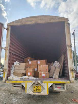 Parcel, luggage and cargo transport services image 3