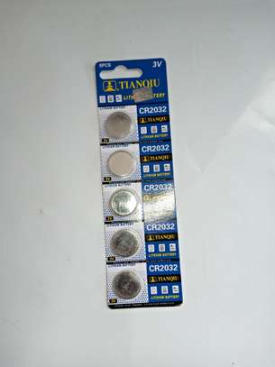 CR2032 3V Lithium Button Coin Cell Battery. [5pack] image 1
