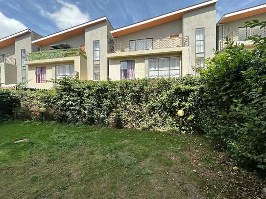 5 Bed Townhouse with En Suite at Muthama Access Road image 16