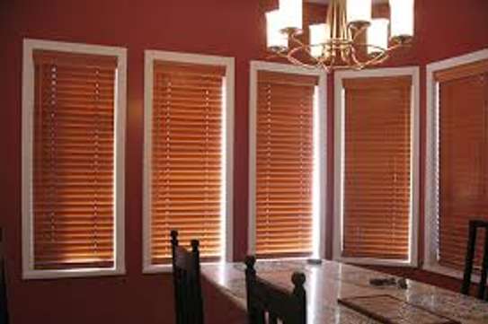 Blind Cleaning & Repair - We clean Venetian, Roller, wood and vertical blinds. image 10