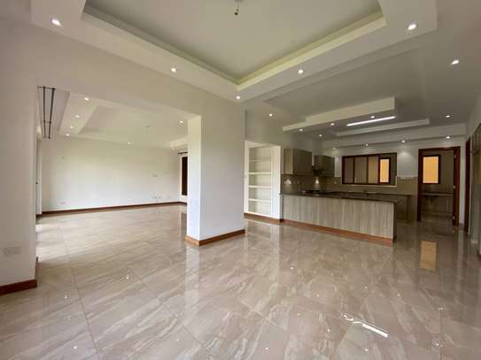 3 Bed Apartment with En Suite in Kilimani image 12