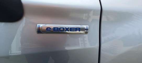 Subaru Forester E-boxer Silver 2018 image 4
