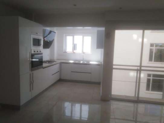 1 Bed Apartment with En Suite at Rhapta Road image 16