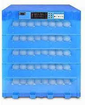 320 Eggs Premium Quality Incubators image 3