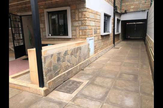 6 Bed Townhouse in Thika image 10