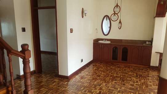 4 Bed Townhouse with Garden at Ndoto Road image 12