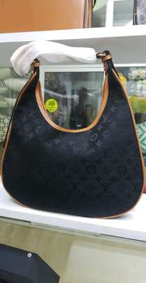 Louis Vuitton shoulder bag image 1