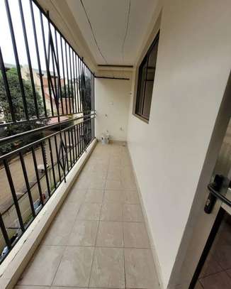 3 bedroom apartment all ensuite kilimani with Dsq image 5