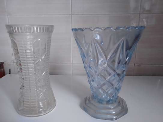 Shatter proof vases image 2