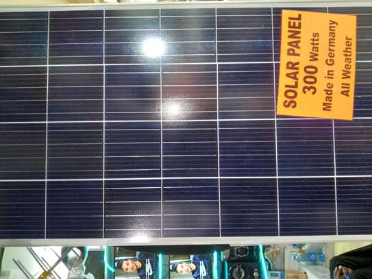 Solar panel 300watts. image 1