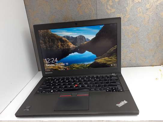 Lenovo thinkpad x240 image 3