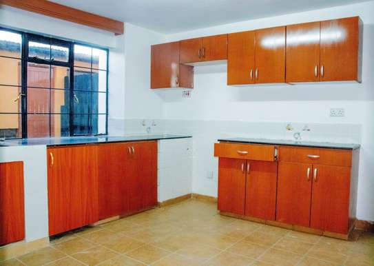 3 Bed Villa with En Suite in Syokimau image 2