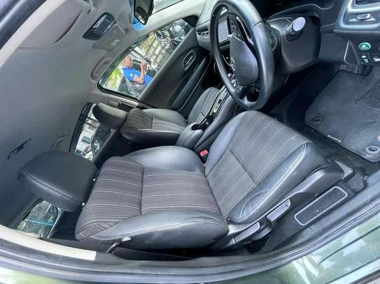 Honda Vezel hybrid jungle green 2018 image 4