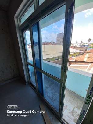Serviced 3 Bed Apartment with En Suite in Bamburi image 19