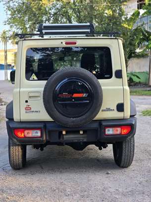 Suzuki Jimmy Sierra 2018 image 10