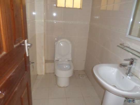 3 Bed Apartment with En Suite at Lavington image 9