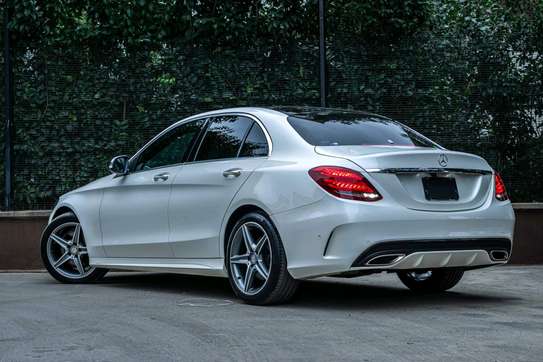 2016 Mercedes Benz c180 Sunroof image 3