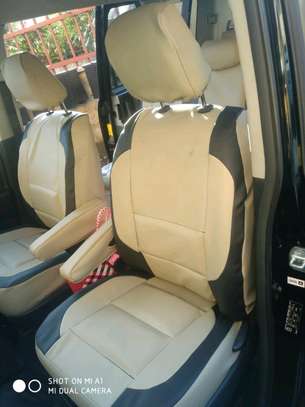 Red Hill car seat covers image 3