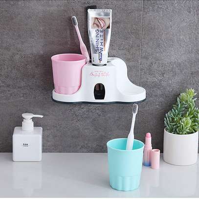 3-in-1 Vacuum Suction Cups Automatic Toothpaste Dispenser image 4