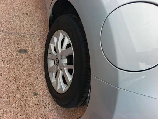 Nissan Note empower image 5