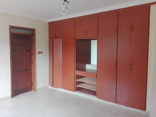 4 Bed Townhouse with En Suite in Ngong image 14