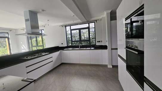 3 Bed Townhouse with Swimming Pool in Runda image 4