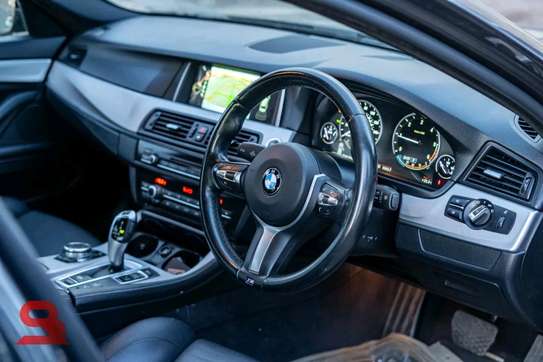 BMW 520d image 9