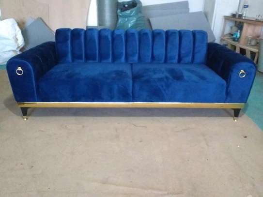 Luxurious sofa/3-seater/channel sofa image 1