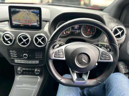 2016 Mercedes Benz B180 image 8
