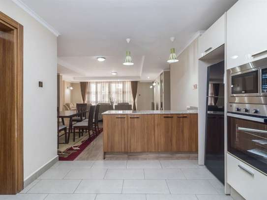 3 Bed Apartment with En Suite at Northcote Apartments image 5