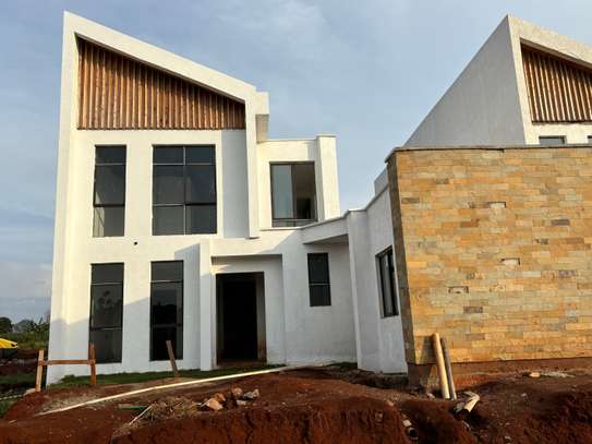 4 Bed Villa with En Suite in Kiambu Road image 7