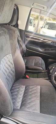 Toyota Alphard 2018 Double sunroof image 5