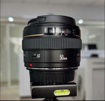 Canon EF 50mm f/ 1.4 USM Lens image 4