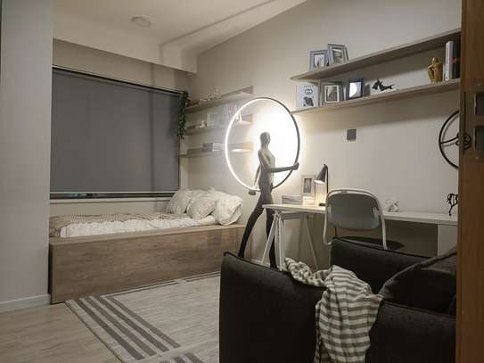 1 Bed Apartment with En Suite in Lavington image 8