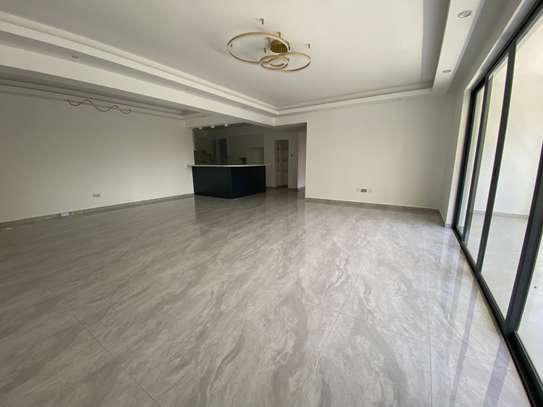 5 Bed Apartment with En Suite at Kilimani image 6