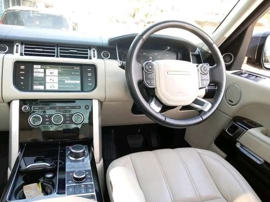 Range Rover vogue image 4