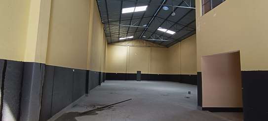 4,000 ft² Warehouse with Parking in Eastern ByPass image 8