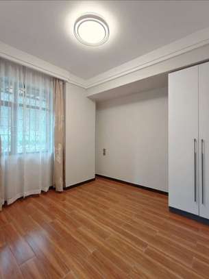 Serviced 1 Bed Apartment with En Suite at Kindaruma Road image 4