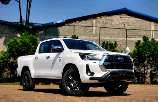 2021 Toyota hilux in kenya image 9