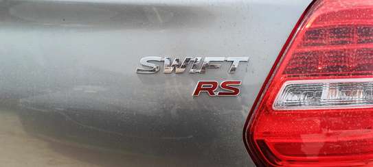 Suzuki Swift RS Silver 2018 image 12
