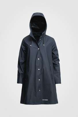 RAIN COAT WITH LINING AND HOOD image 3